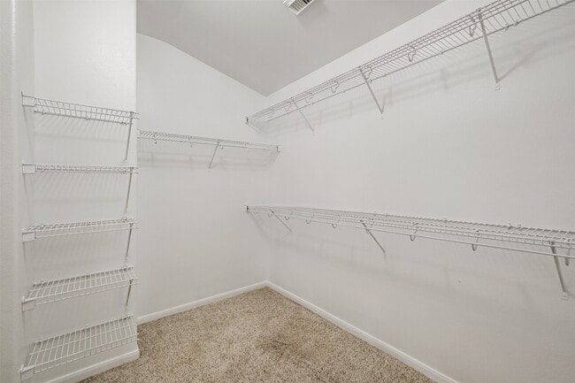 Building Photo - 15506 Anton Dr