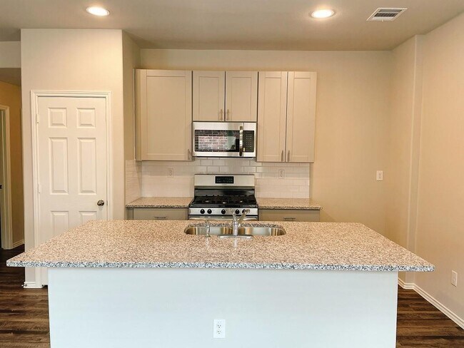 Building Photo - 23326 Briarstone Harbor Trail