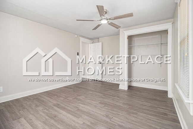 Building Photo - 1638 Mercer Ave