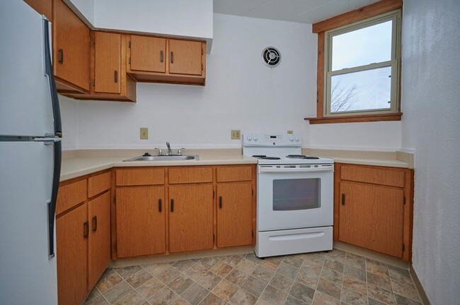 Interior Photo - Summit Apartments - Latrobe, PA
