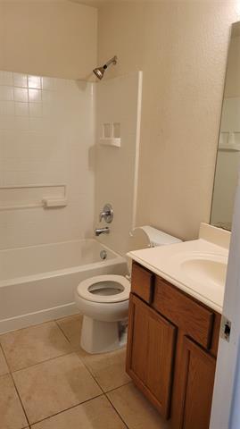 Building Photo - 5713 Calloway Dr