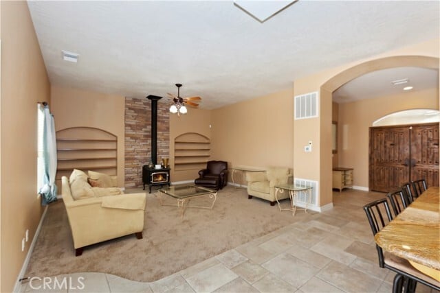 Building Photo - 18611 Kamana Rd