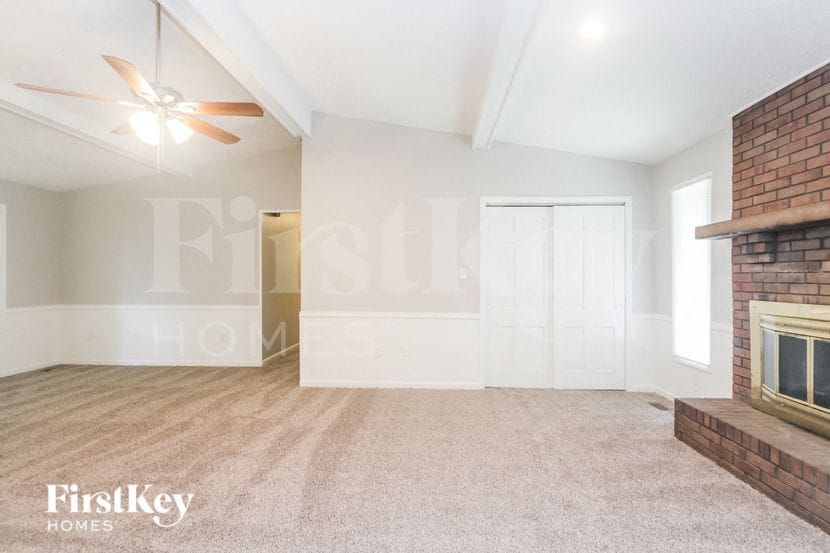 Building Photo - 127 E Edgewood Ave