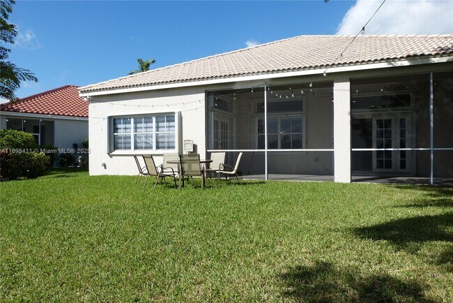 Building Photo - 1096 Fairfield Meadows Dr