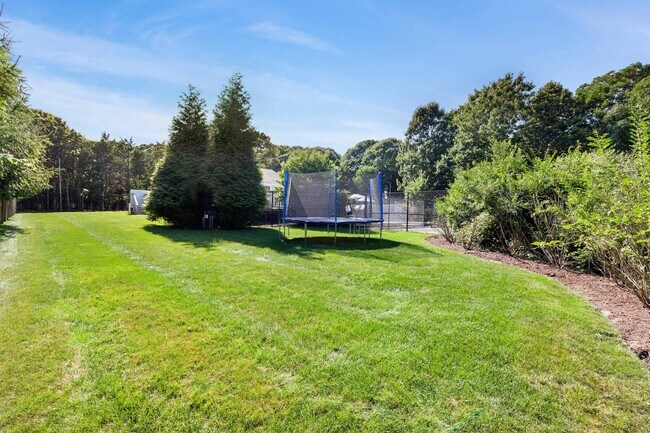 Building Photo - 40 Hidden Cove Ct