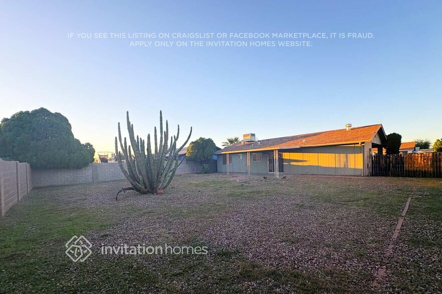 Building Photo - 5235 W Lupine Ave