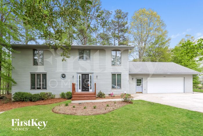Primary Photo - 4090 Essex Pl