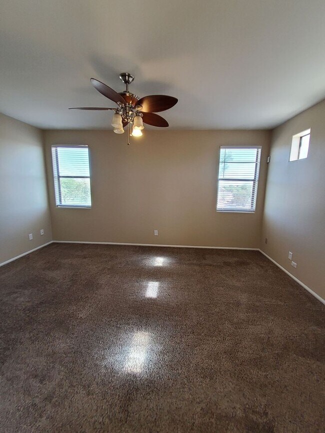 Building Photo - 43172 W Rio Bravo Dr