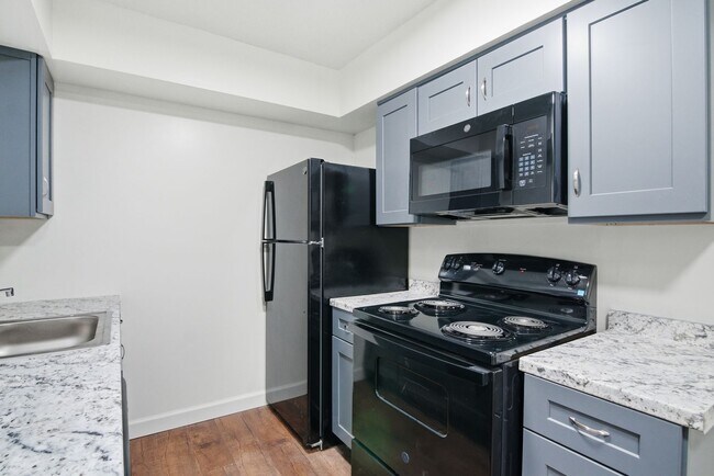 Interior Photo - The Pines at Manhattan