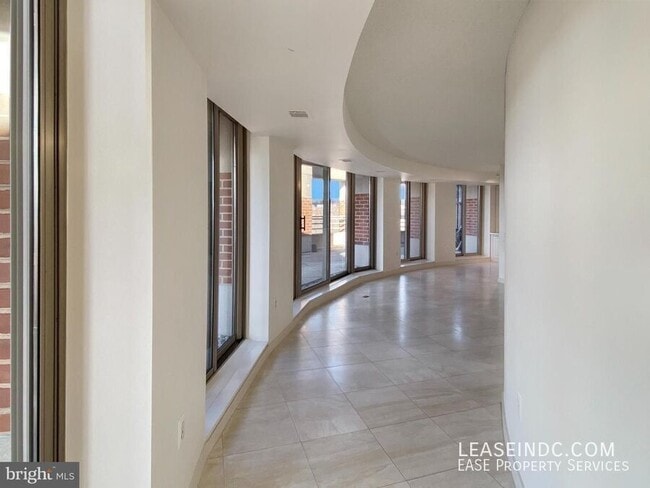 Building Photo - 1275 25th St NW