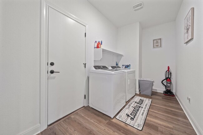 Building Photo - 12105 Bacalar Bnd