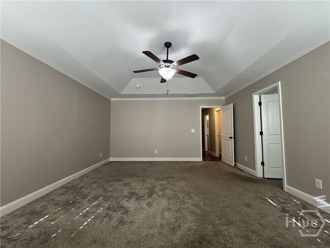 Building Photo - 140 Rolling Oaks Ln