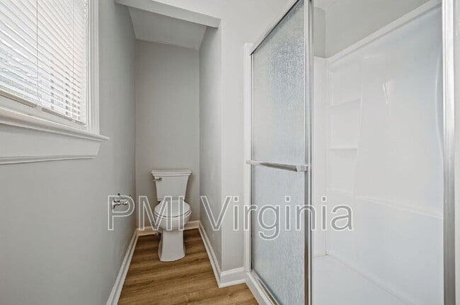 Building Photo - 3407 Essex Cir