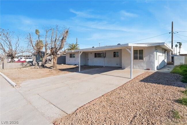 Building Photo - 1108 Tumbleweed Ave