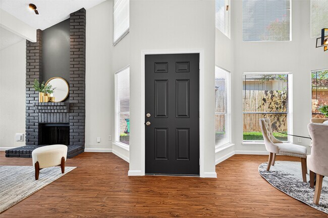 Building Photo - 10726 Buffalo Bend Dr