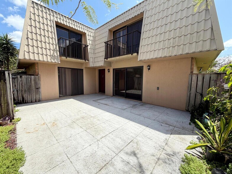 Building Photo - 5512 55th Way