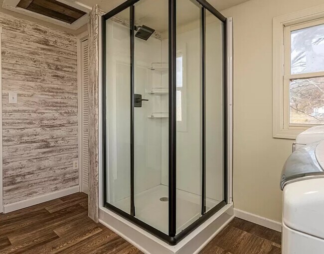 Building Photo - 3738 Prison Rd