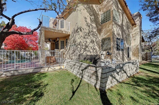 Building Photo - 9433 Angelfish Dr