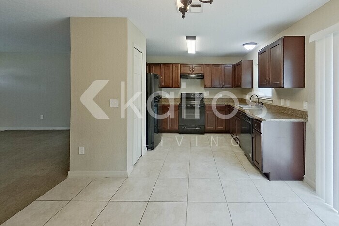 Building Photo - 13691 SW 43rd Cir