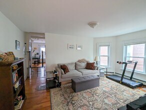 Building Photo - 94 Morrison Ave