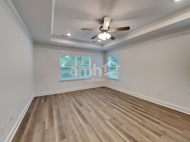 Building Photo - 238 Marin Dr