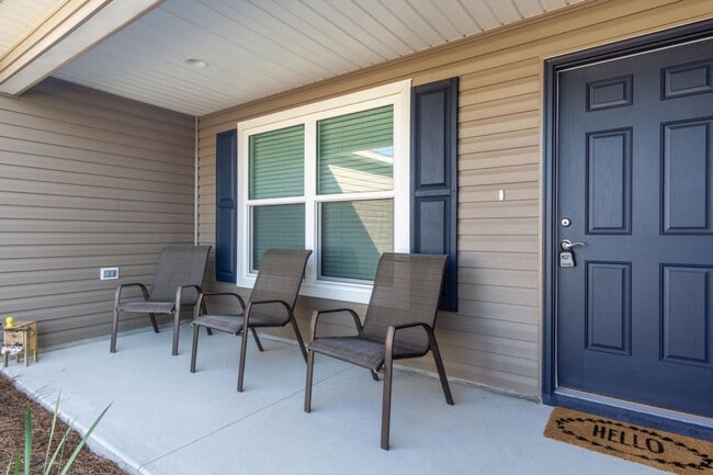 Building Photo - 316 Klamut Ct