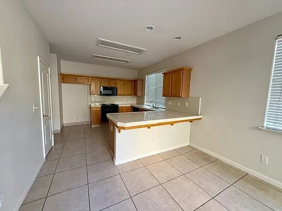 Building Photo - 56 W Bohemia Ln