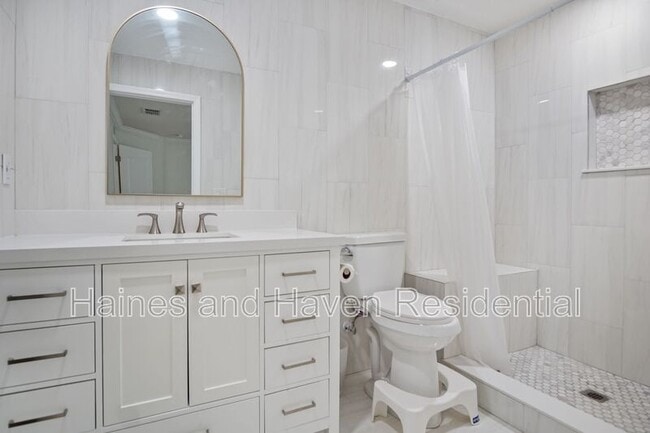 Building Photo - 1207 Coda Ct