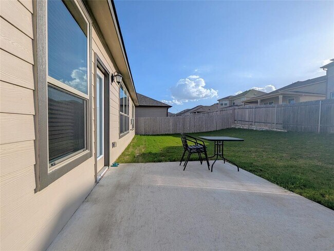 Building Photo - 8100 Philbrook Dr
