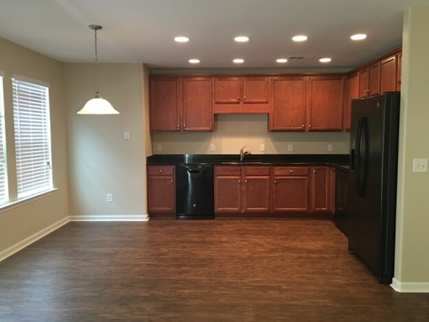 Building Photo - 415 Seabreeze Drive