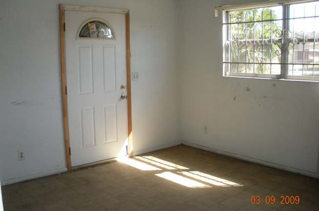 Building Photo - 4915 Arrowsmith Rd