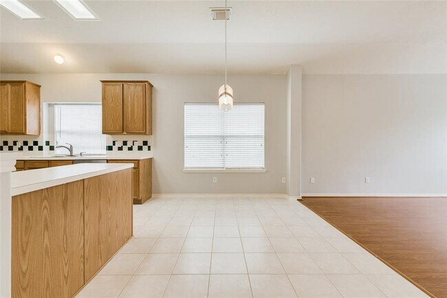 Building Photo - 3402 Pebble Beach Ln