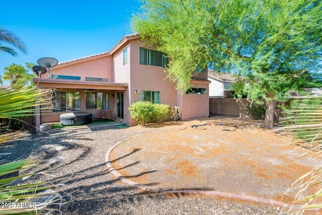 Building Photo - 13604 W Rovey Ave