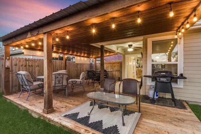 Building Photo - 108 Arrowhead Dr