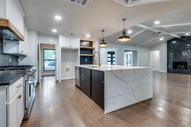 Building Photo - 10544 Cox Ln