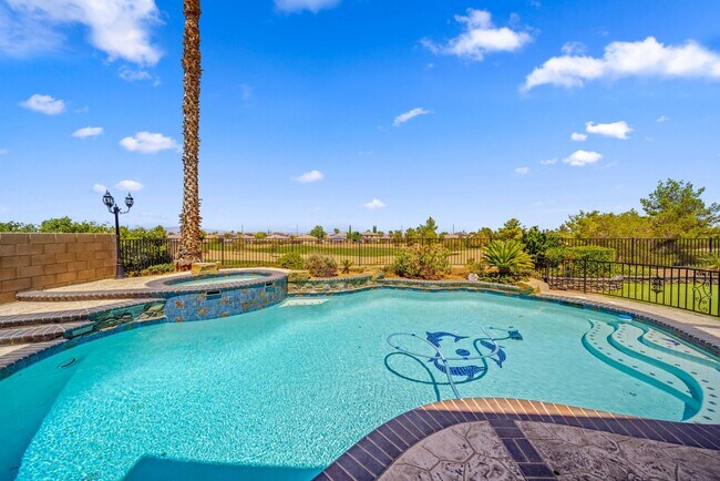 Building Photo - 3121 Club Rancho Dr