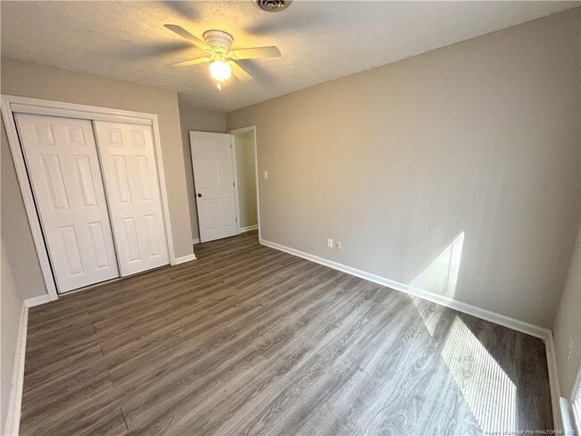Building Photo - 632 Dowfield Dr