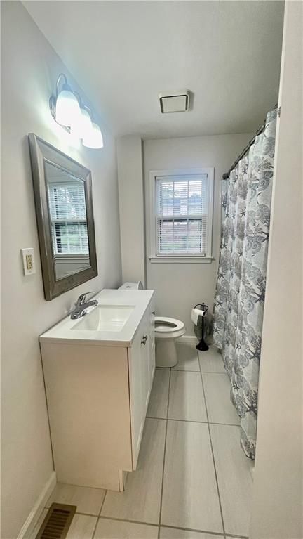 Building Photo - 886 Killian Hill Rd SW