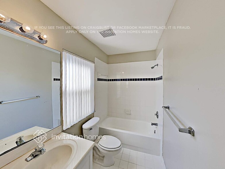 Building Photo - 1920 NW 78th Terrace