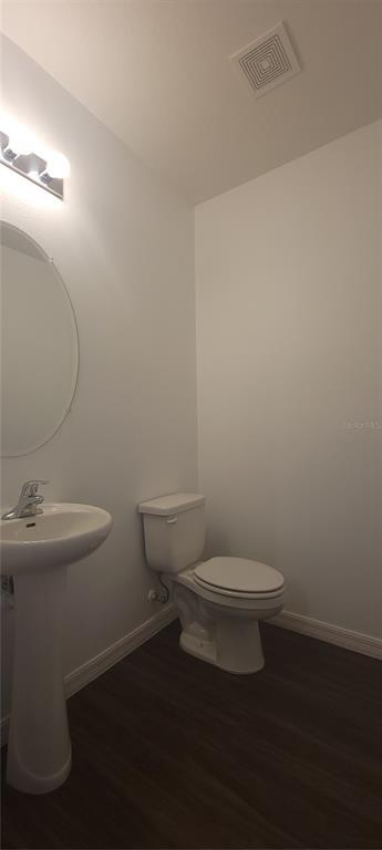 Building Photo - 5520 Angel Fish Ct