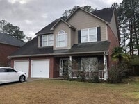 Building Photo - Pond-View Home with Spacious Yard