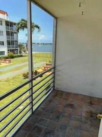 Building Photo - 4500 N Flagler Dr
