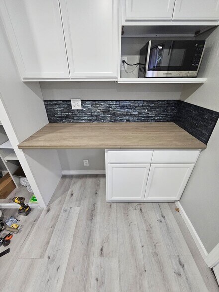 Building Photo - 1189 Sunrise Way