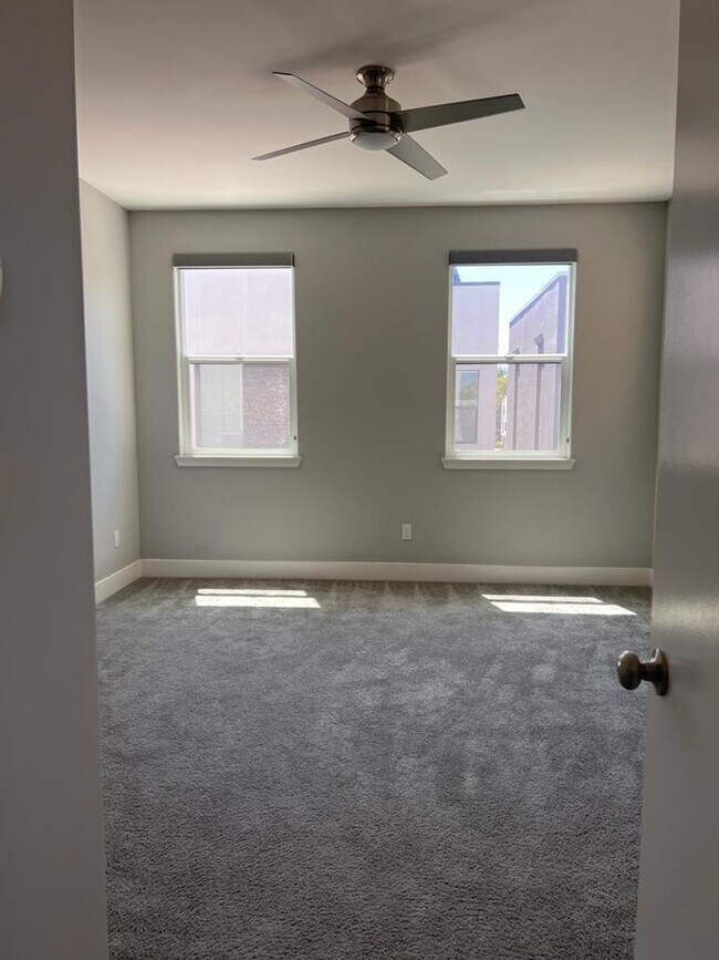 Building Photo - 1010 Mudpie Lane