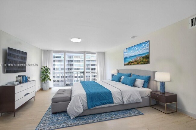 Building Photo - 18051 Biscayne Blvd
