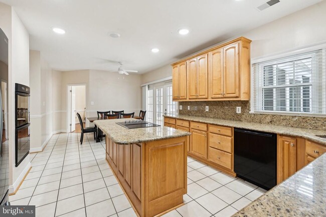 Building Photo - 1292 Middleton Ct