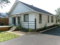 Building Photo - 1544 Edgewood St NE