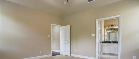 Building Photo - 725 Rembrandt Ct