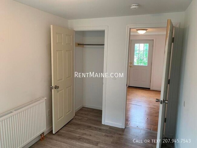 Building Photo - 27 Margin St