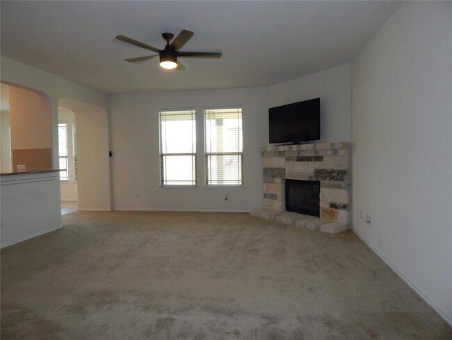 Building Photo - 358 Alamosa Dr